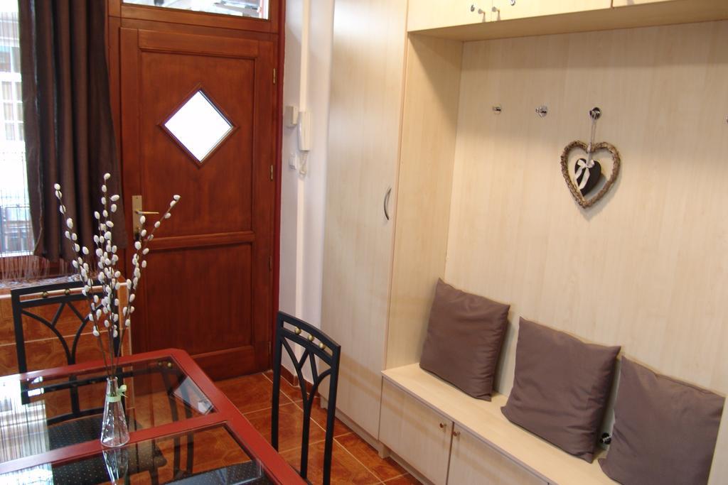 בודפשט Romantic Centrum Apartman מראה חיצוני תמונה