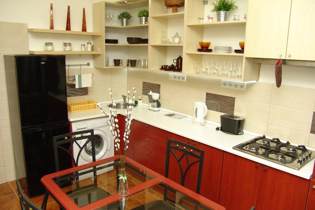 בודפשט Romantic Centrum Apartman מראה חיצוני תמונה